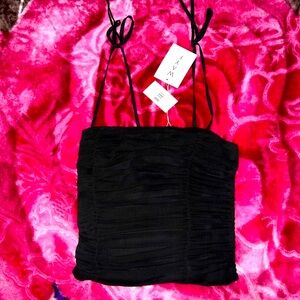 Super cute black ruched WAYF from Nordstrom. UNWORN with TAG.